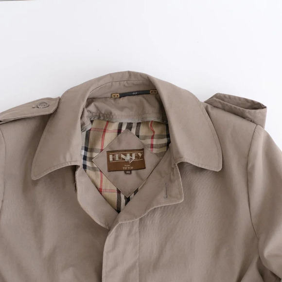 Tip Top Vintage Beige Trench Coat Henley Edition w/  Plaid Liner ~Beige ~Size 40 - Picture 8 of 14